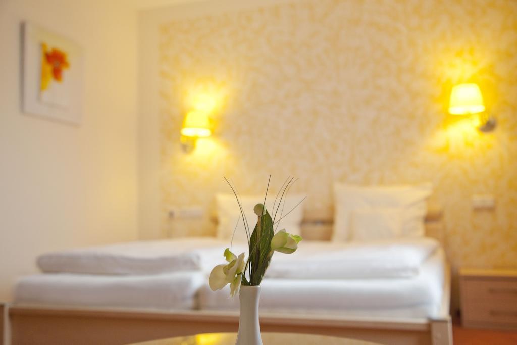 City-Hotel Friesoythe Eksteriør billede