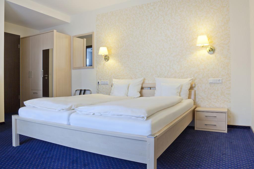 City-Hotel Friesoythe Værelse billede